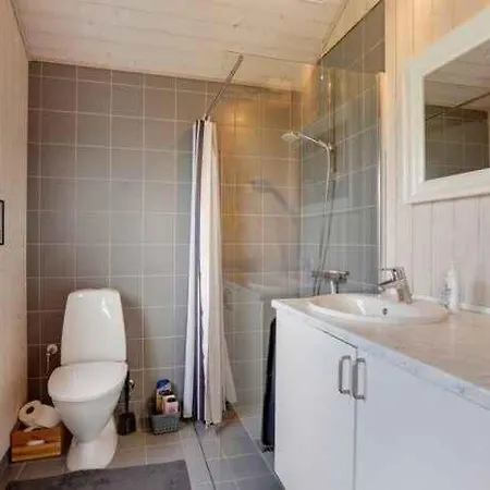 8-person Close To Childfriendly Holiday home