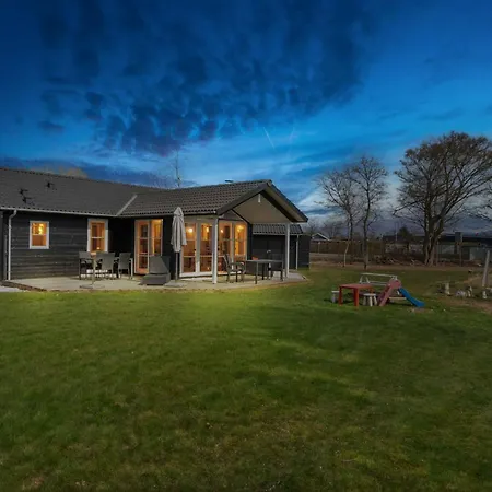 8-person Close To Childfriendly Borkop