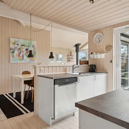 8-person Close To Childfriendly * Borkop