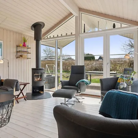 8-person Close To Childfriendly Hébergement de vacances Børkop