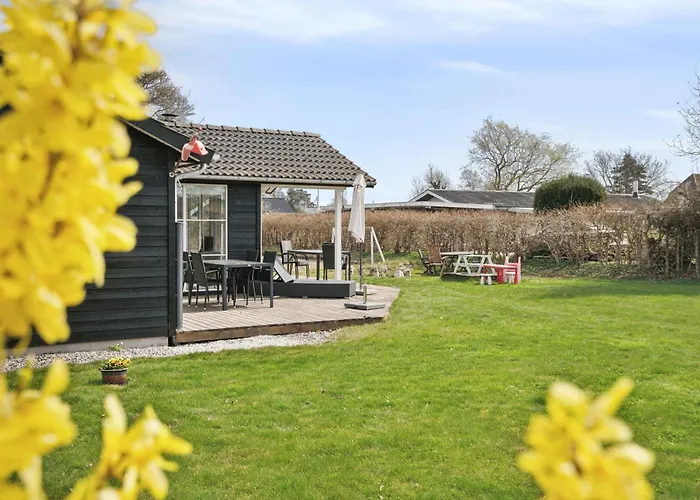 Σπίτι διακοπών 8-person Close To Childfriendly